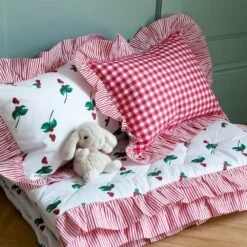 Evie & Skye Ruffled Raspberry Quilt And Pillow Set