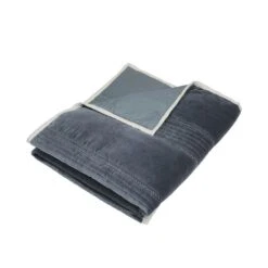 Blanc D'Ivoire Claire Quilt - Navy